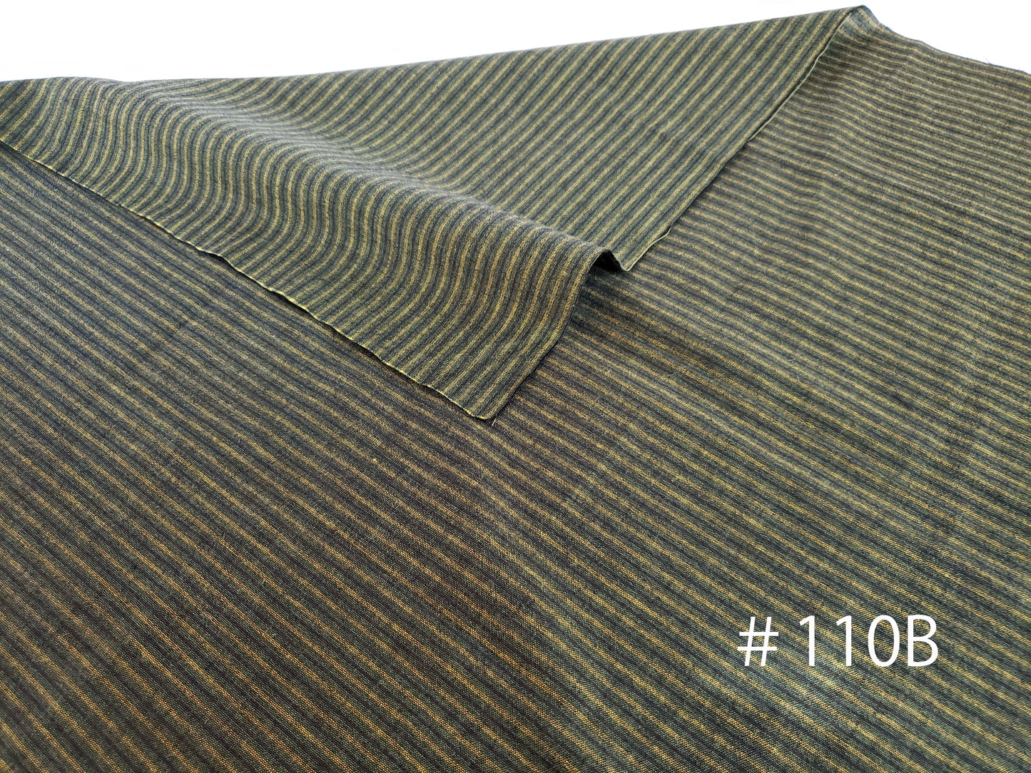亀田縞　綿織物　薄地　#110　ABの2パターン