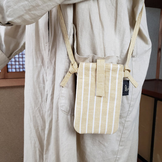 スマホケース小 42B