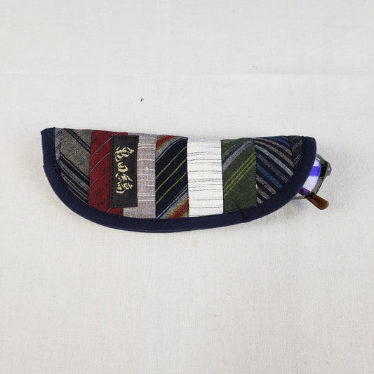 メガネケース 9