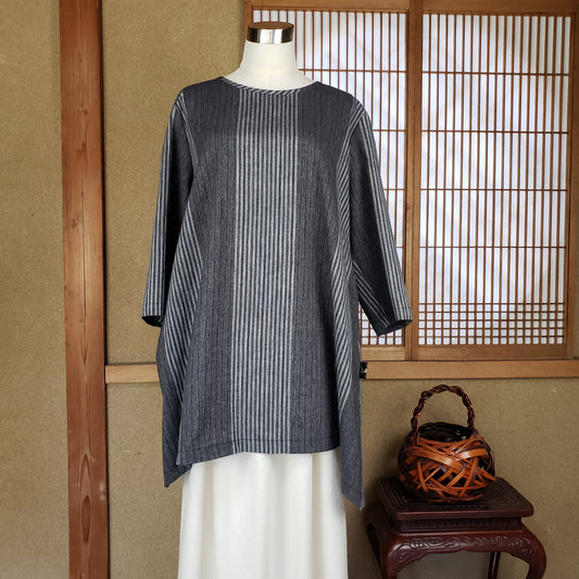 22016 シンプルチュニック 112C