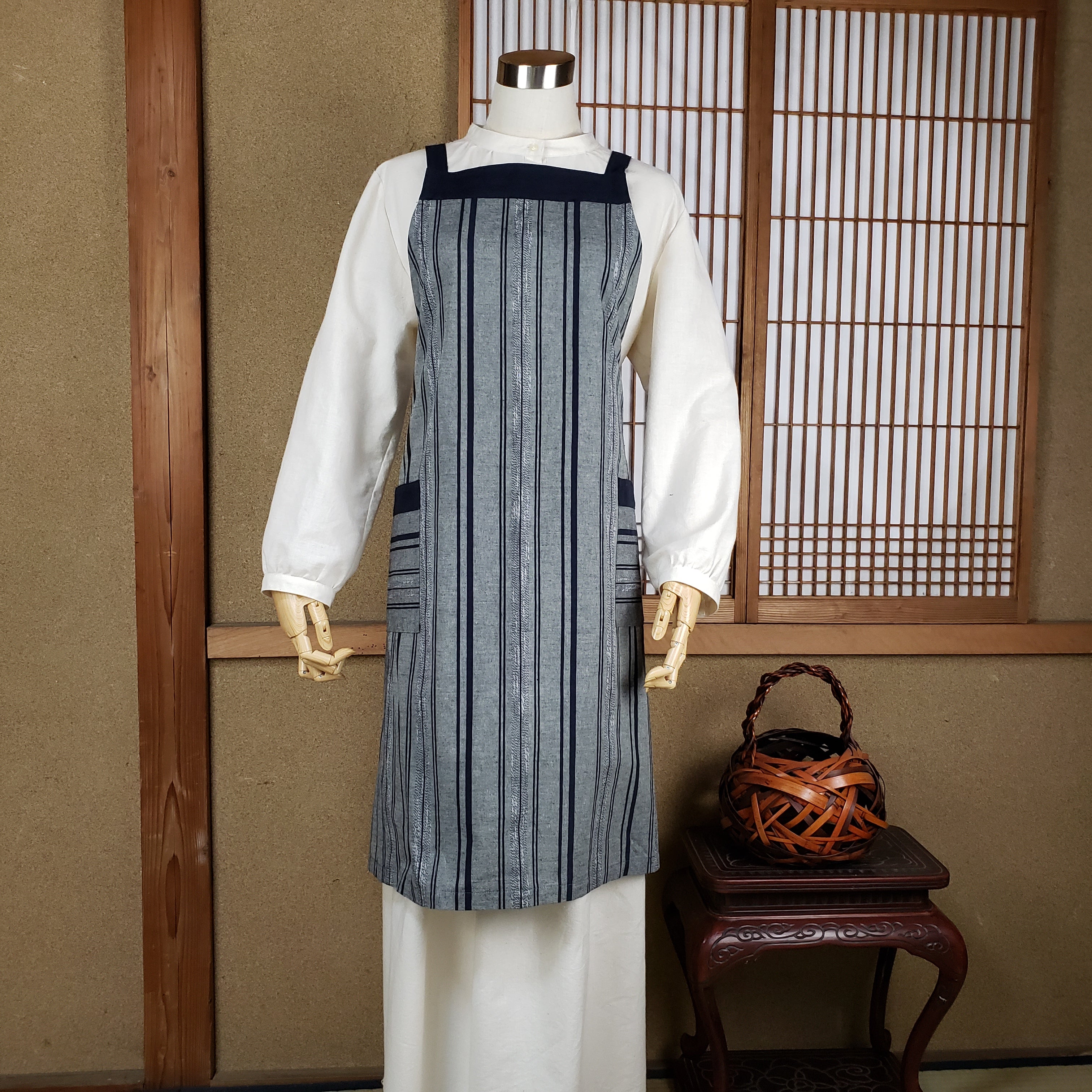 シンプルエプロン – 亀田縞 立川織物