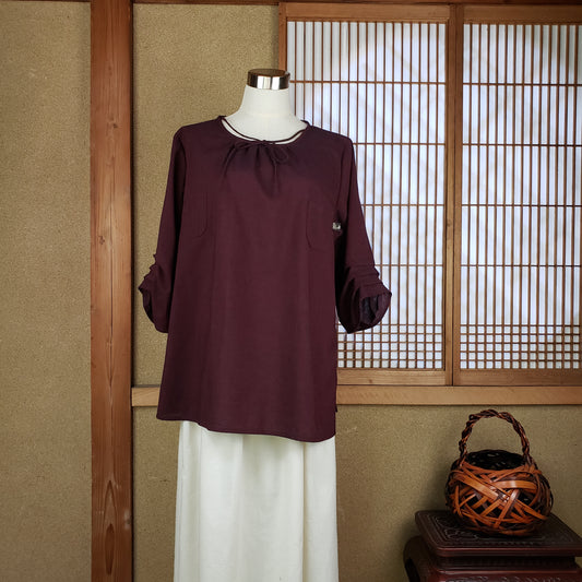 819 袖タックチュニック 薄地無地エンジ
