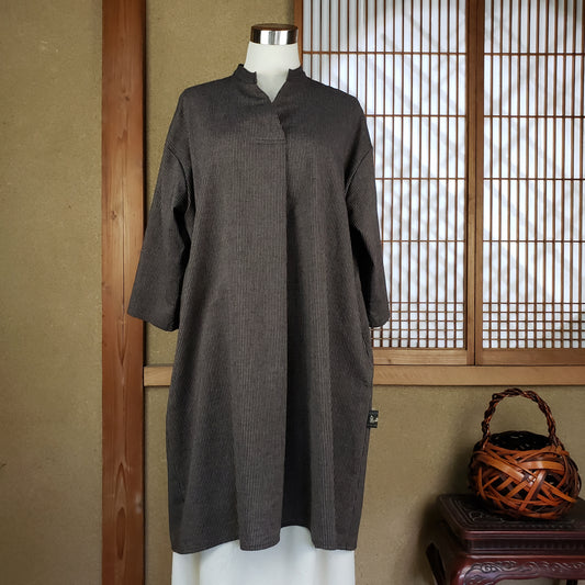 22031 台えりロングチュニック 104B