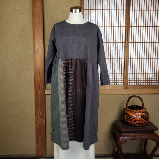 22032 ハギハギワンピース 霜降り茶 ハギハギ